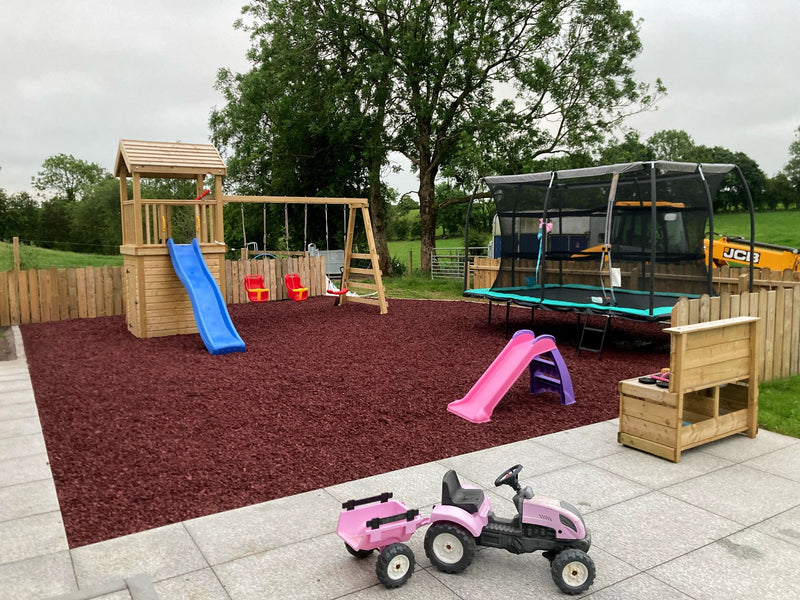 Brown Rubber Chippings – 300kg Bag for 15m² Perfect for Gardens, Paths & Playgrounds